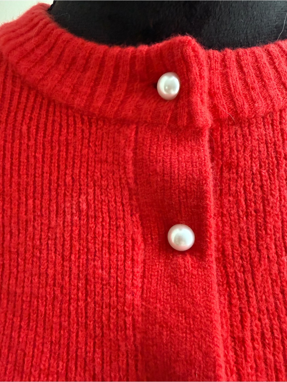 Abercrombie & Fitch Vibrant Red Short-Sleeve Classic Cardigan Ladies Sz Sm - Picture 4 of 6